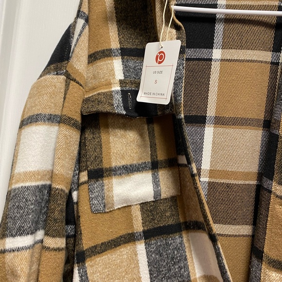 LONG BLACK AND GOLD SHACKET - Picture 2 of 4